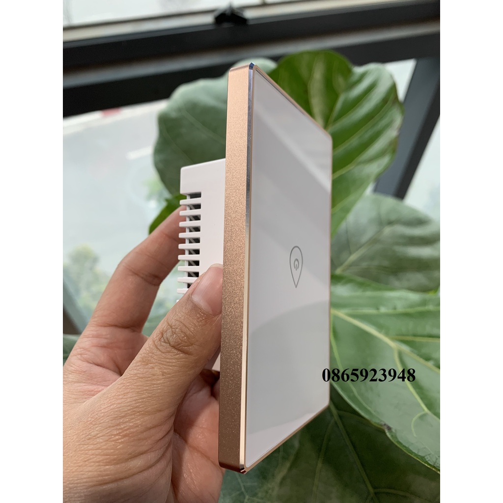 Công Tắc Wifi Công Suất Cao 20A Viền Vàng Tuya SmartLife, Công Tắc Thông Minh Bình Nóng Lạnh 4400W Hẹn Giờ.