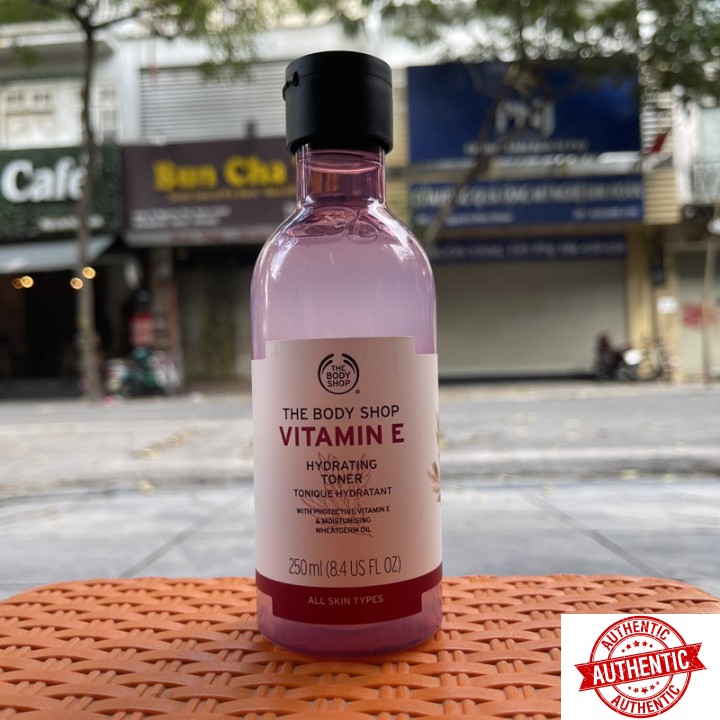 [Mã giảm giá] Nước Cân Bằng Dưỡng Ẩm - The Body Shop Vitamin E Hydrating Toner 250ml