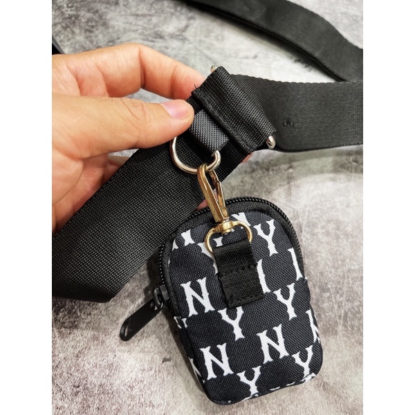 Túi đeo chéo MLB MONOGRAM MINI CROSSBODY BAG BLACK