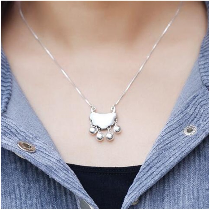 Dây chuyền khóa trường mệnh đính chuông xinh