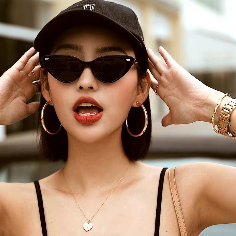 Kính Mát Nữ Mắt Mèo, Phong Cách Hàn Quốc, Màu Cơ Bản Dễ Đeo - LAM001