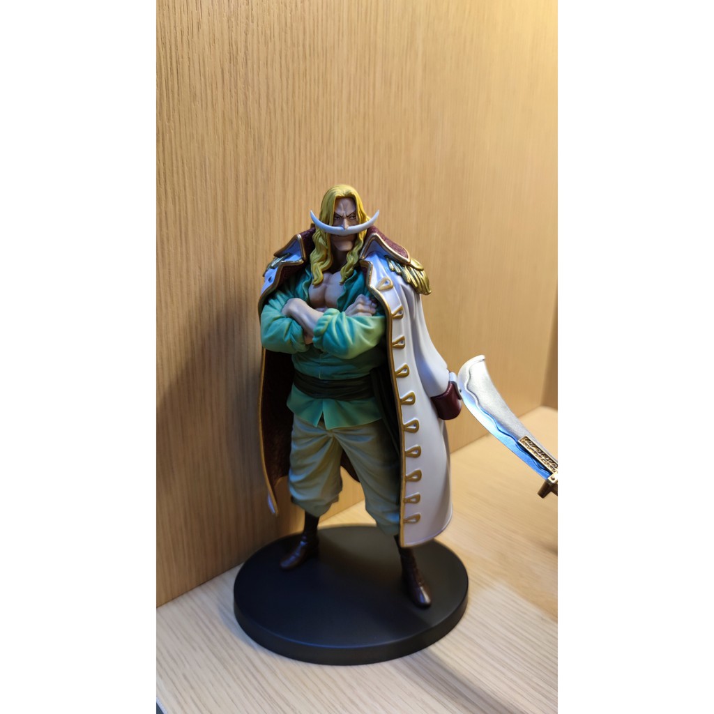 [ HÀNG CÓ SẴN ] Mô hình WCF Râu trắng Edward newgate + râu trắng trẻ One Piece chính hãng Nhật