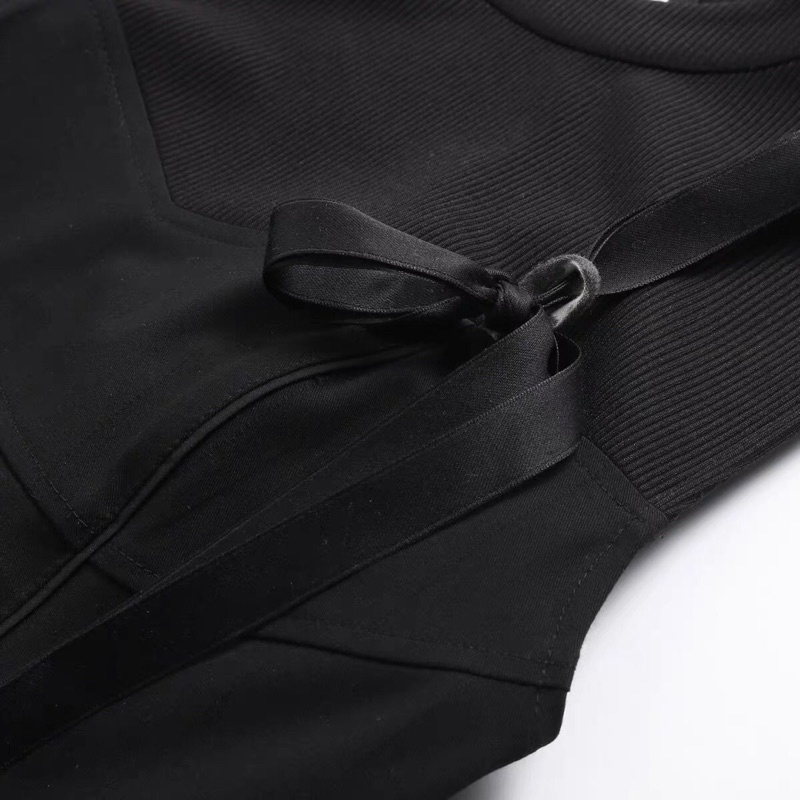 Đầm đen phối nơ Peacebird