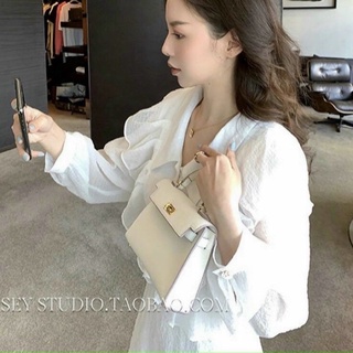 🦋Đầm Bèo Trắng Tay Dài Cực Xinh🦋