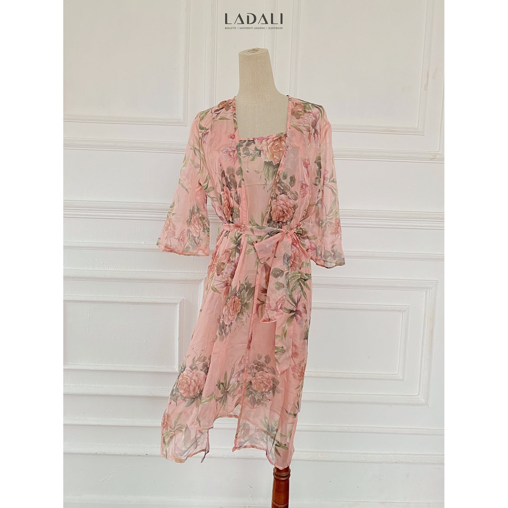 [HÀNG THIẾT KẾ] Set Áo Choàng Biển Chụp Ảnh Kèm Váy, Áo Choàng Ngủ Ladali, Chất Liệu Voan Cao Cấp  - CN14 Hồng | BigBuy360 - bigbuy360.vn