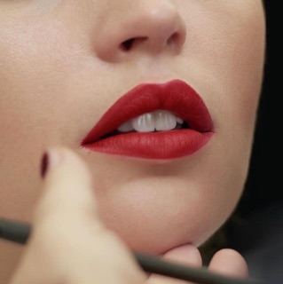 Son Cle De Peau mini 103 legend đỏ ruby huyền thoại