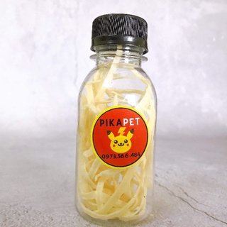 Thức ăn Cá sợi thơm ngon cho hamster.