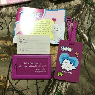 Thẻ hành lý bobby chan.
