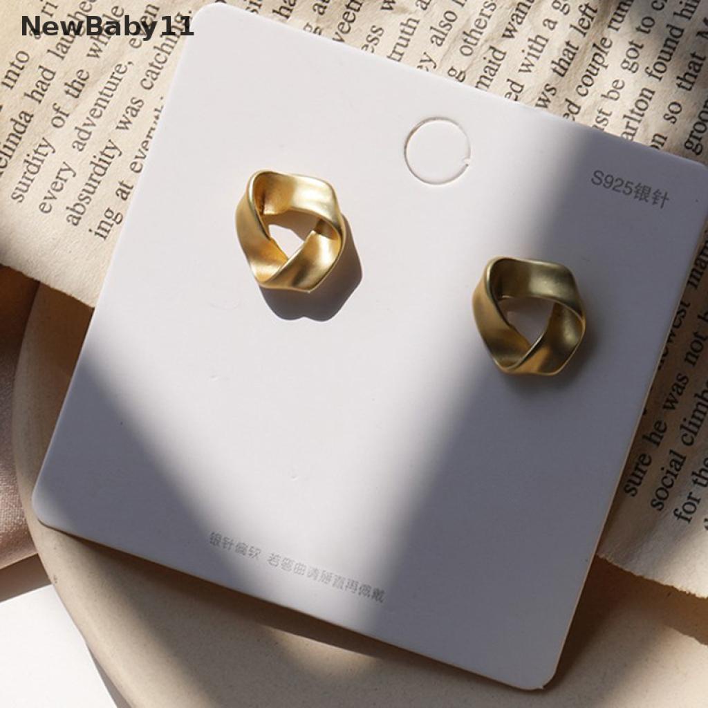 Khuyên Tai Hình Tam Giác Nhỏ Thắt Nút Phong Cách Hàn Quốc 2021 Cho Nữ