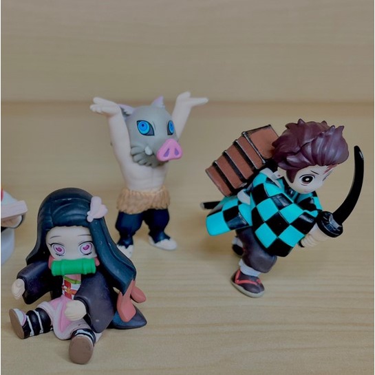 Mô hình Gacha Kimetsu no Yaiba giữ dụng cụ trang trí bàn - Takara Tomy