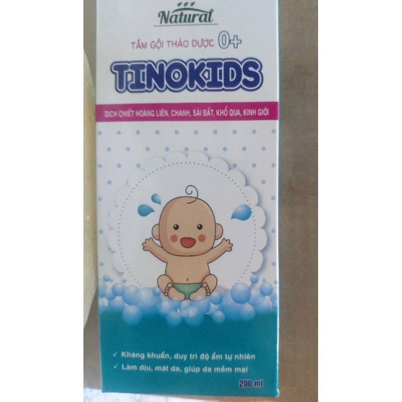 Nước tắm cho bé Tinokids