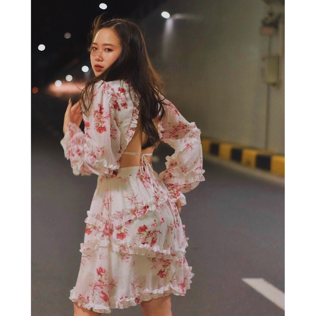 Đầm hoa nhíu bèo cut eo có mút ngực dáng xinh cổ V tay dài hở lưng XUKA-DRESS MT017 chất Voon xịn xó cao cấp. | BigBuy360 - bigbuy360.vn
