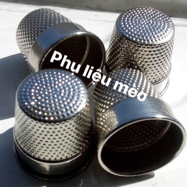 Đế kim khâu tránh đâm tay