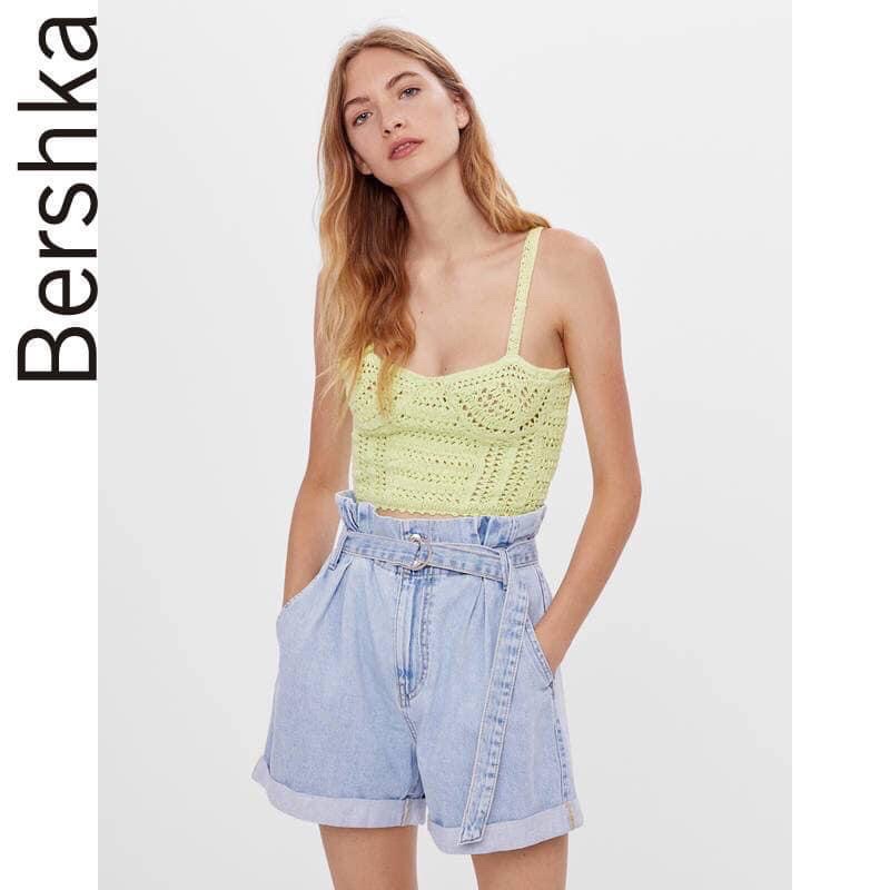 quần bershka size m