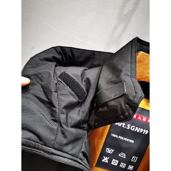 Áo khoác nam thiết kế mới trẻ trung phong cách thương hiệu thời trang Prada 2021 cao cấp