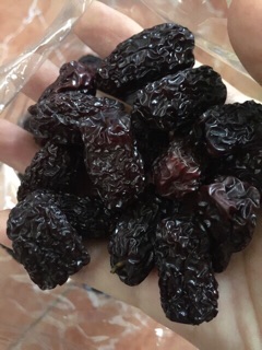 1,5kg táo tàu giá siêu rẻ