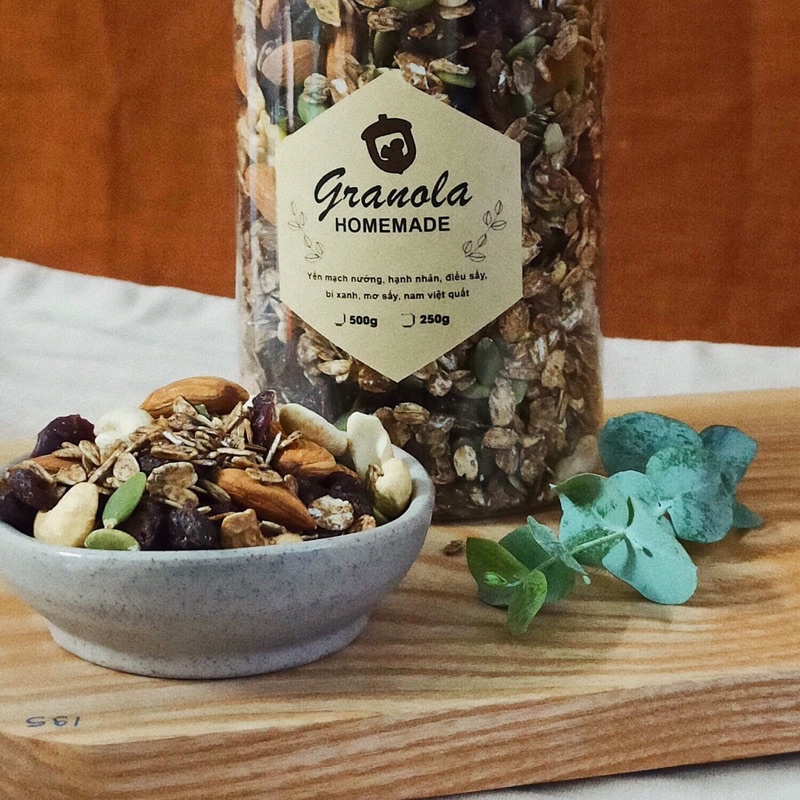 Granola Homemade Vị Socola Nhiều Hạt- Giảm Cân, Ăn Kiêng, Dinh Dưỡng Buổi Sáng 500g