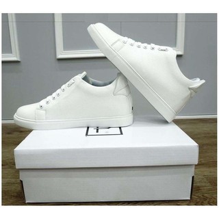 Giày sneakers tăng chiều cao trắng