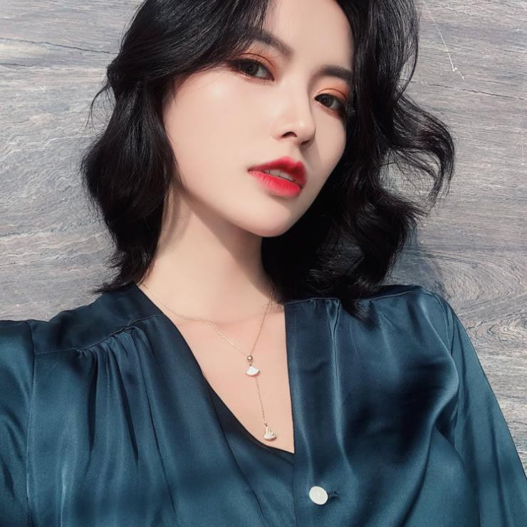 Vòng Cổ Hình Quạt Sang Trọng Cho Nữ C105
