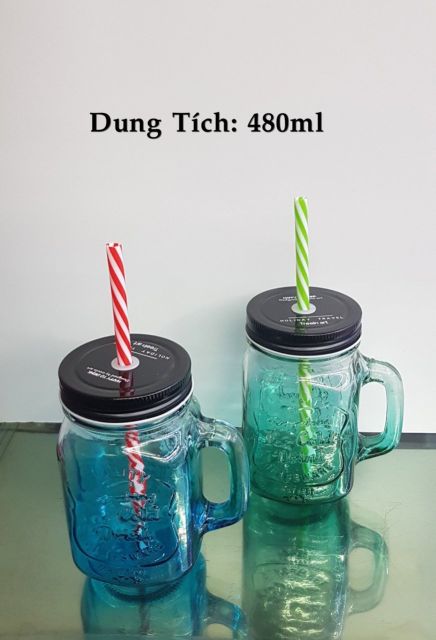 Cốc quai thủy tinh kèm nắp và ống hút 480ml