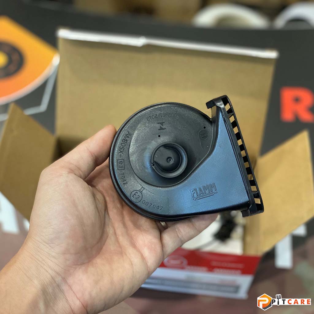Bộ 2 Còi Hơi Xe Ô Tô 12V Chính Hãng Fiamm Siêu Bền Dùng Cho Mọi Dòng Xe