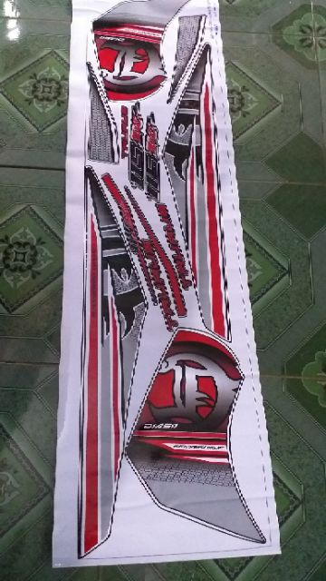 Tem rời dán xe taurus