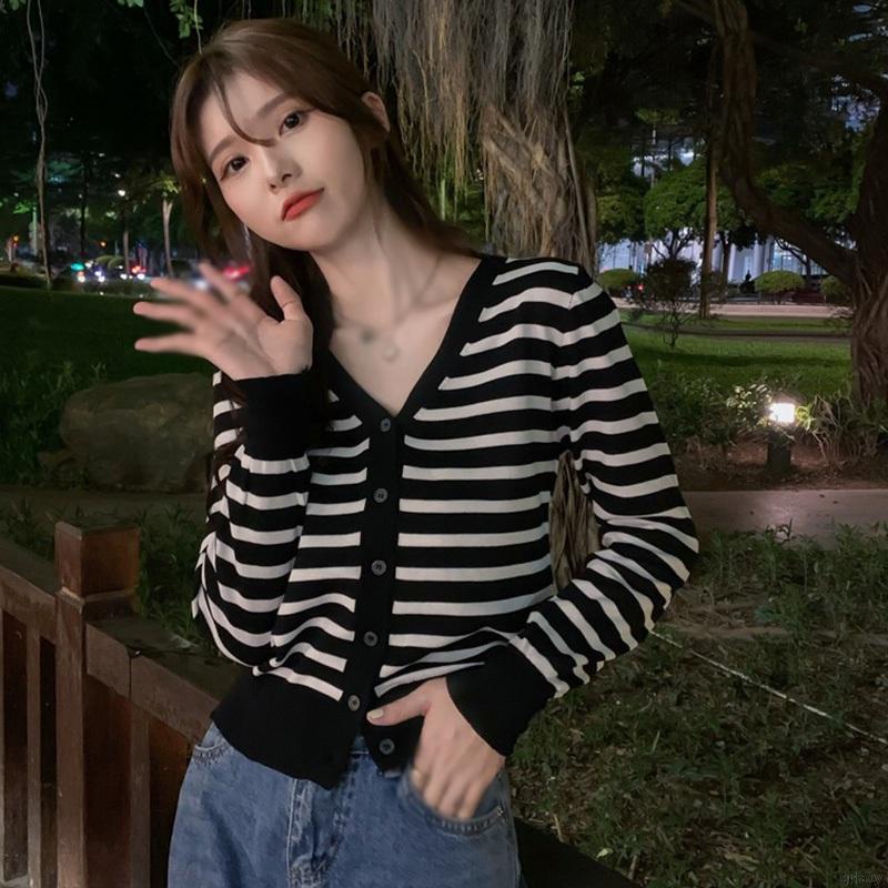 Áo cardigan dệt kim tay dài cổ chữ V dáng rộng in màu đơn giản thời trang cho nữ