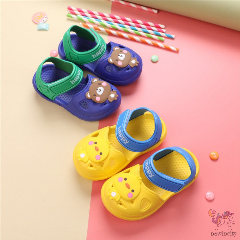 Giày sandal đế mềm chống trượt họa tiết hoạt hình phong cách Hàn Quốc thời trang cho trẻ