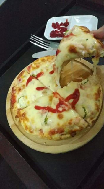 Combo 2 Đế bánh pizza size 20 cm kèm sốt cà, lá thơm