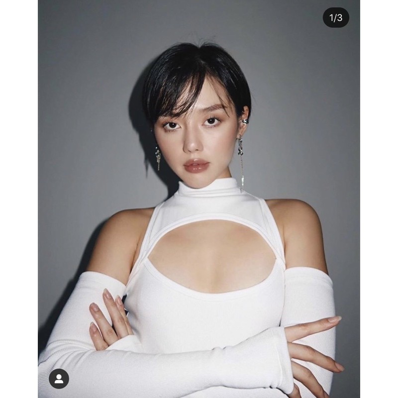 Áo croptop tay dài cut out vai hở ngực siêu sexy mie - 45TV