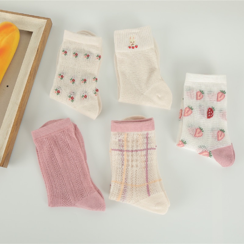 Tất Vớ Nữ Mùa Hè Hoạt Hình Lưới Ren Dâu Tây Lolita Siêu Dễ Thương