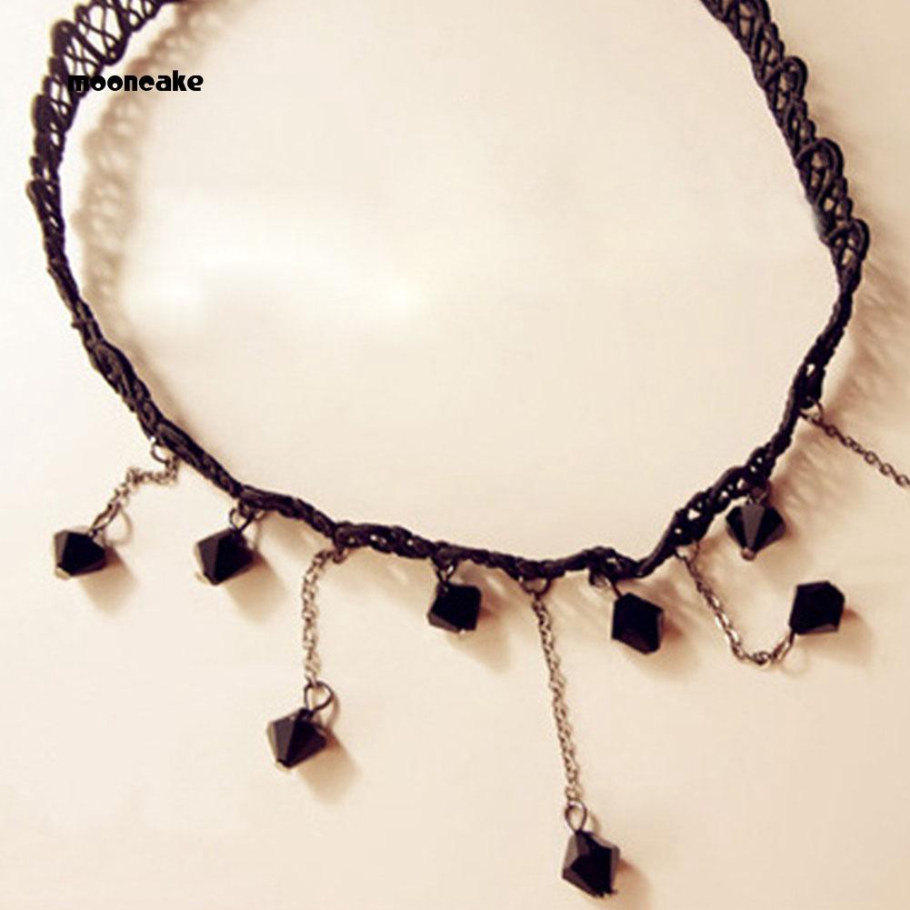 Vòng cổ choker kiểu dáng tinh tế
