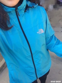 ÁO KHOÁC GIÓ nỏthface có cả size nam và nữ