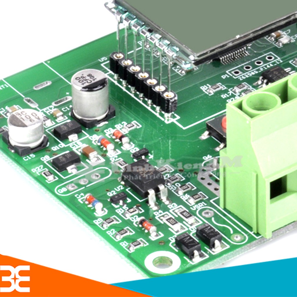 Bộ Điều Khiển Sạc Pin Mặt Trời 12/24V 30A Kèm USB 150x78x35mm
