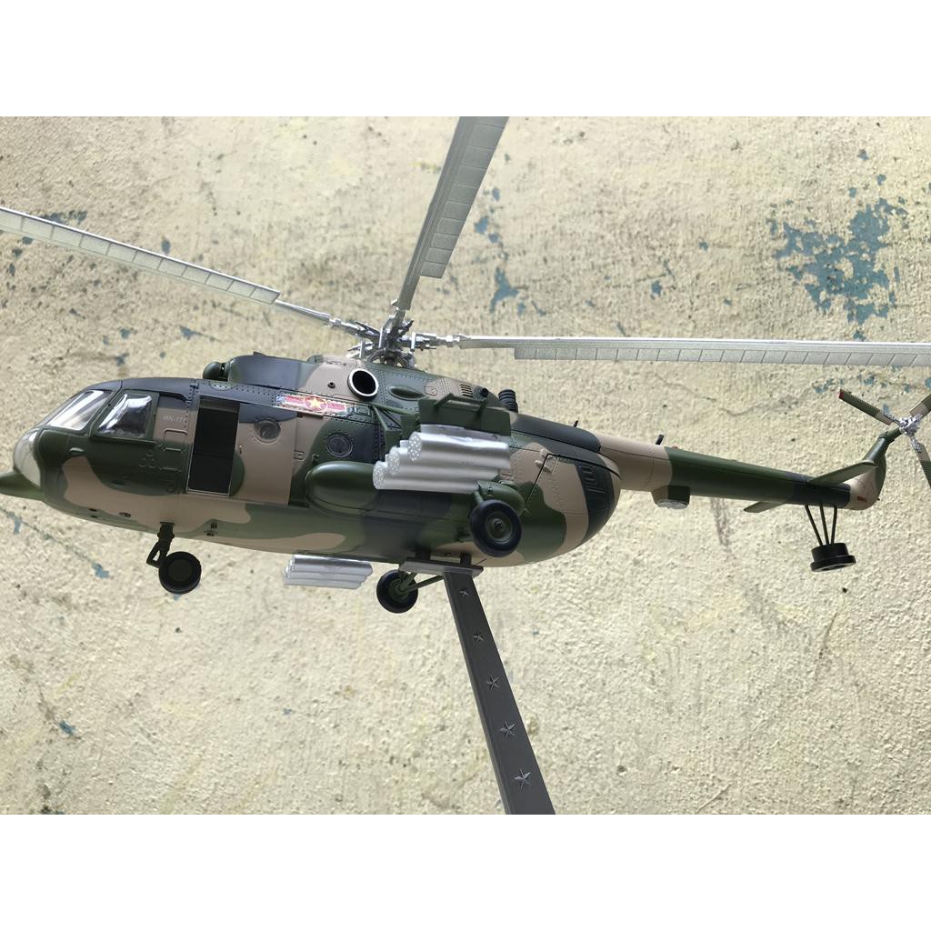 Mô hình máy bay Trực Thăng M-171 1:48