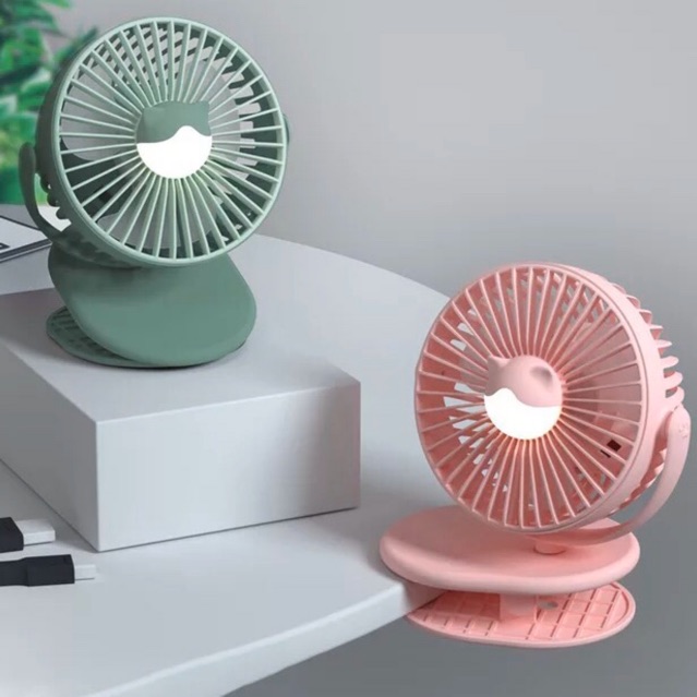 Quạt mini độc đáo, có đèn, xoay 720 độ, kẹp đa năng tiện dụng TAKA Mart