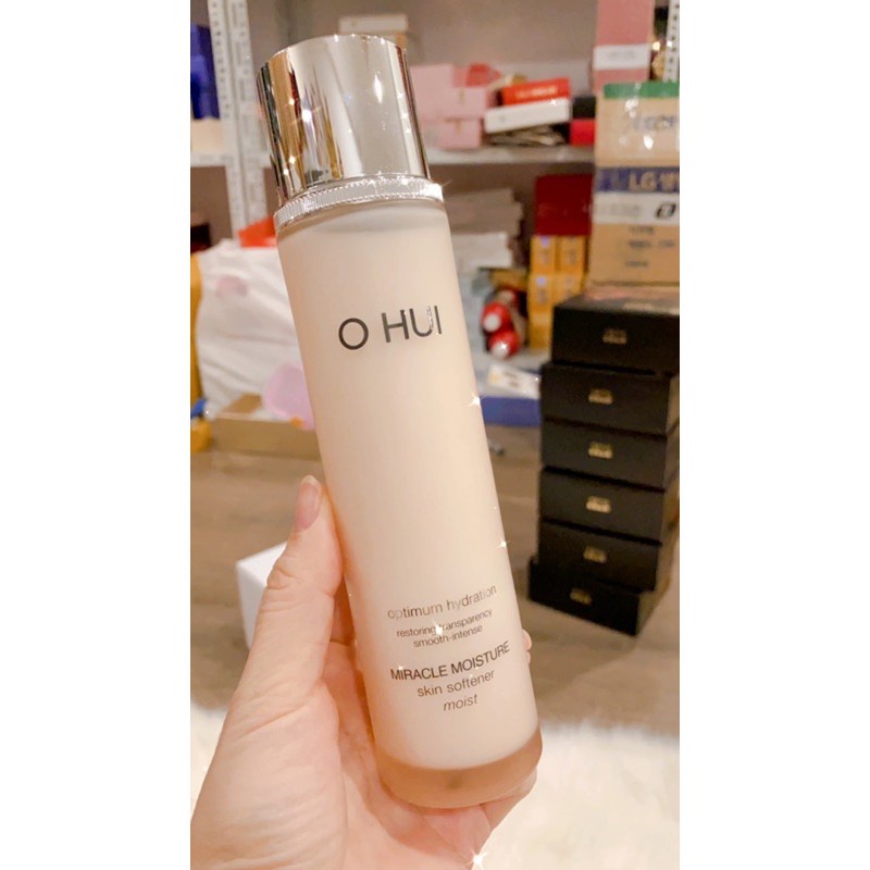Nước hoa hồng dưỡng ẩm cho da khô OHUI Miracle Moisture Skin Softener Moist 150ml (tách sét ko vỏ)