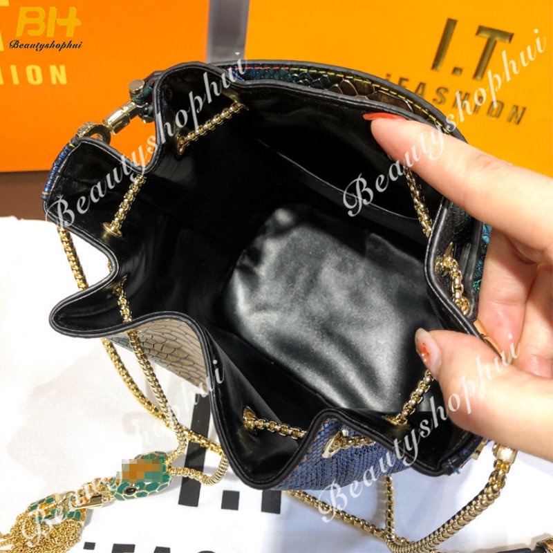 Túi Xách Đeo Vai Kiểu Vuông Nhỏ Họa Tiết Da Rắn Phối Dây Xích Thời Trang 2022 Cho Nữ
