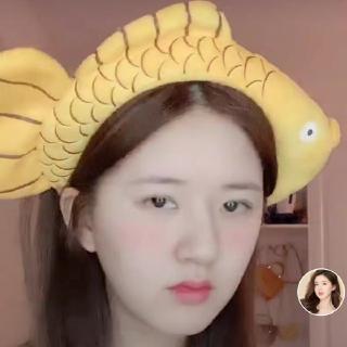 Băng Đô Cài Tóc Hình Cá Chép Dễ Thương