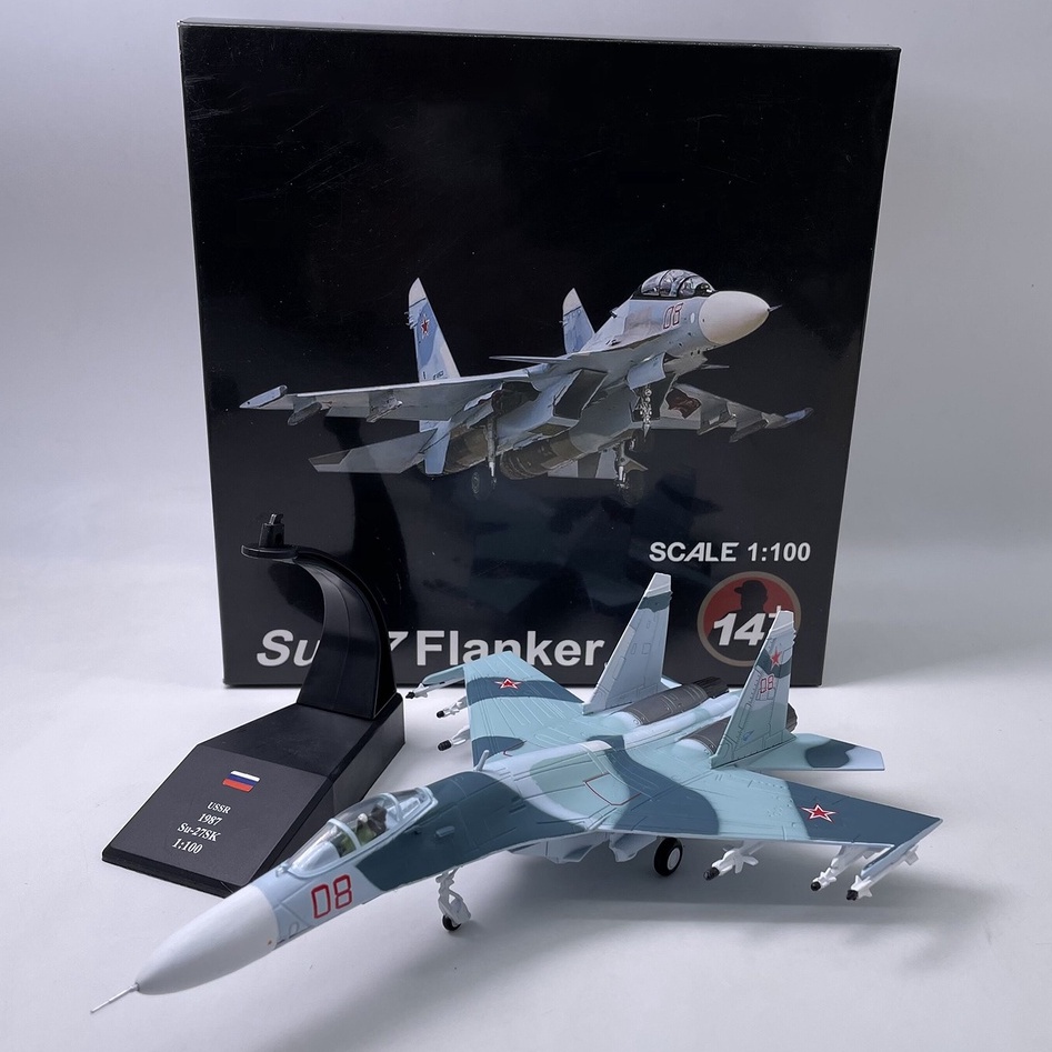 Mô hình máy bay chiến đấu Sukhoi Su-27 Tỉ Lệ 1: 100 với thiết kế sáng tạo