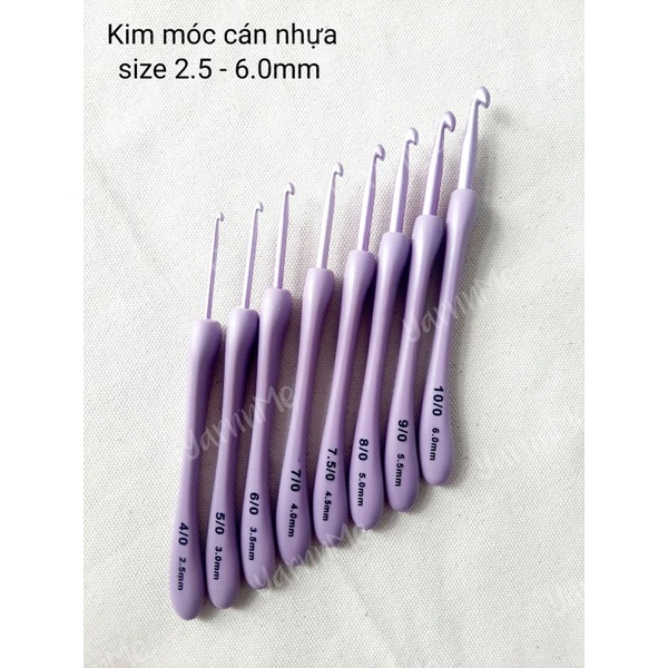 Kim móc len nhôm cao cấp, cán nhựa, cỡ 2.5 - 6.0mm, màu tím