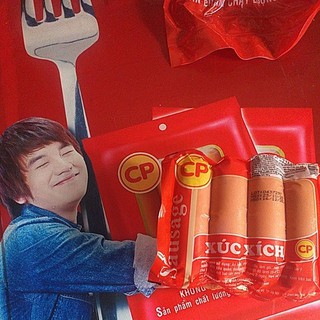 XÚC XÍCH CP LOẠI 500G
