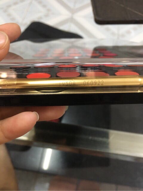 Hót bảng son lì 26 màu rohto new2020 tặng kèm móc khóa | BigBuy360 - bigbuy360.vn