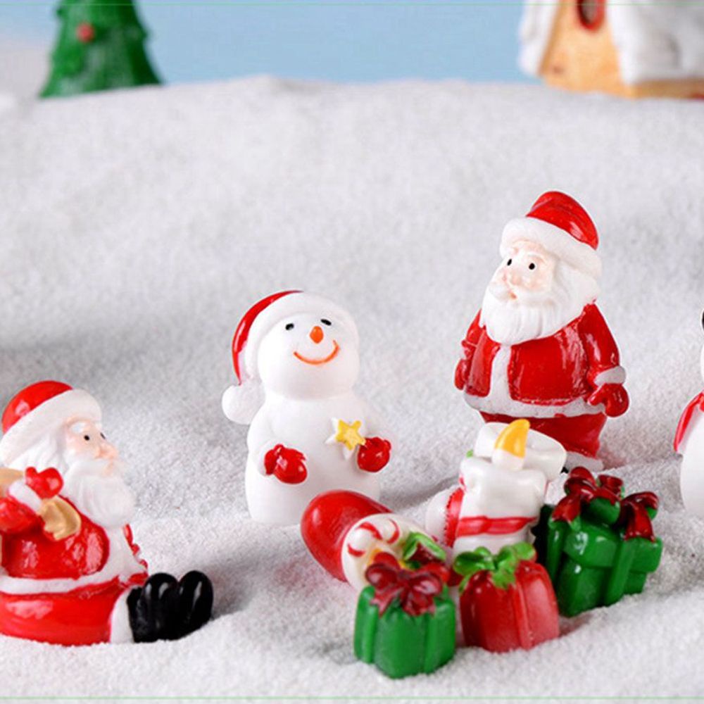 Mô hình ông già noel mini dễ thương dùng trang trí giáng sinh