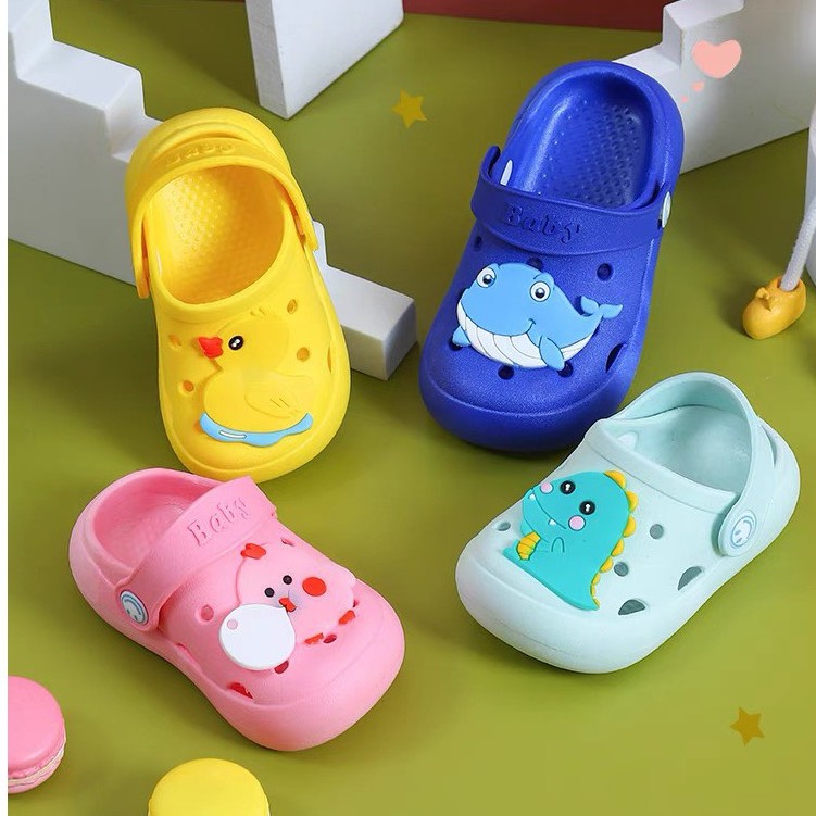 Dép sục cho bé DEWKIDS chống trơn trượt hoạt hình nhiều màu - SD001