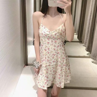 Đầm dây hoa ngắn