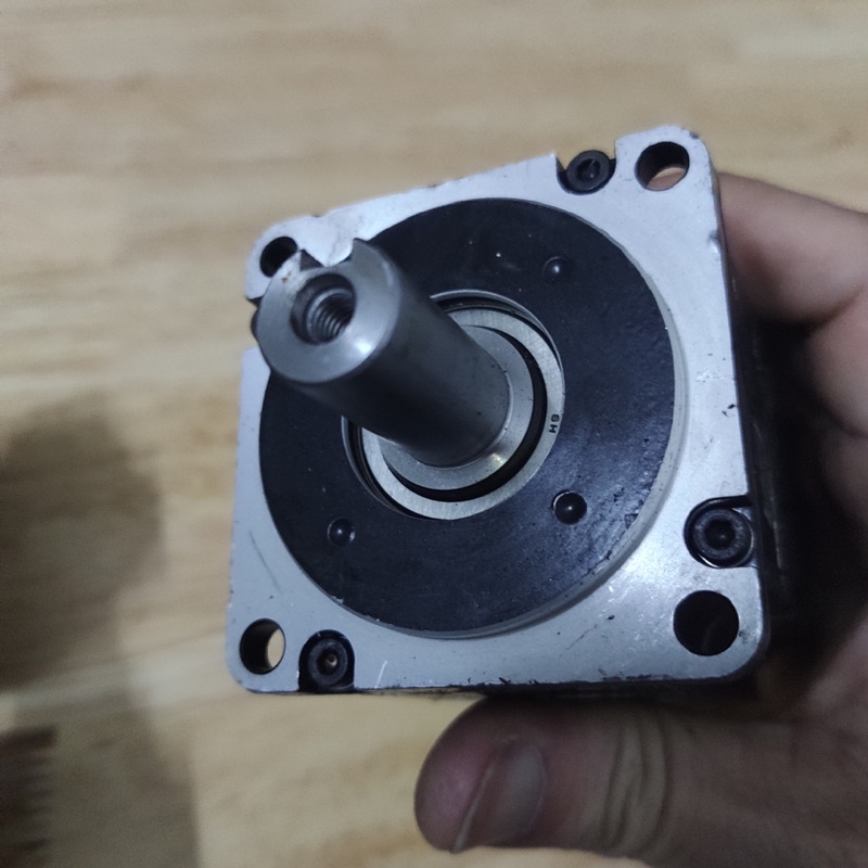 Động cơ servo yaskawa Sigma7 200W