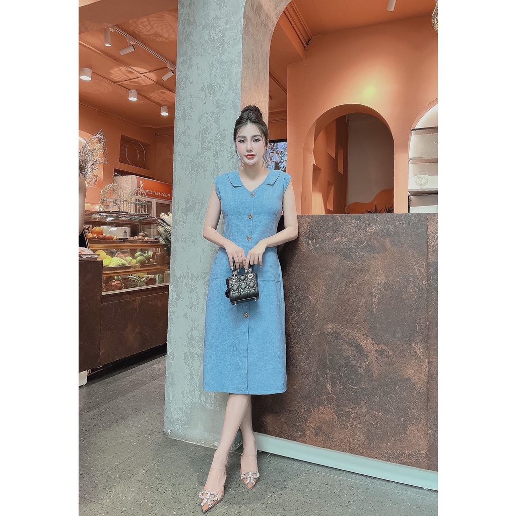 Đầm tiểu thư phối nút hai túi dễ thương màu xanh hồng