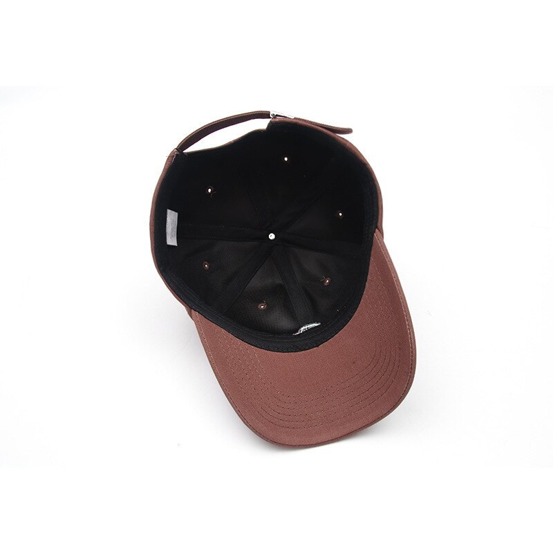 Mũ Lưỡi Trai Thêu Hình Cừu Màu Sắc Xinh Xắn