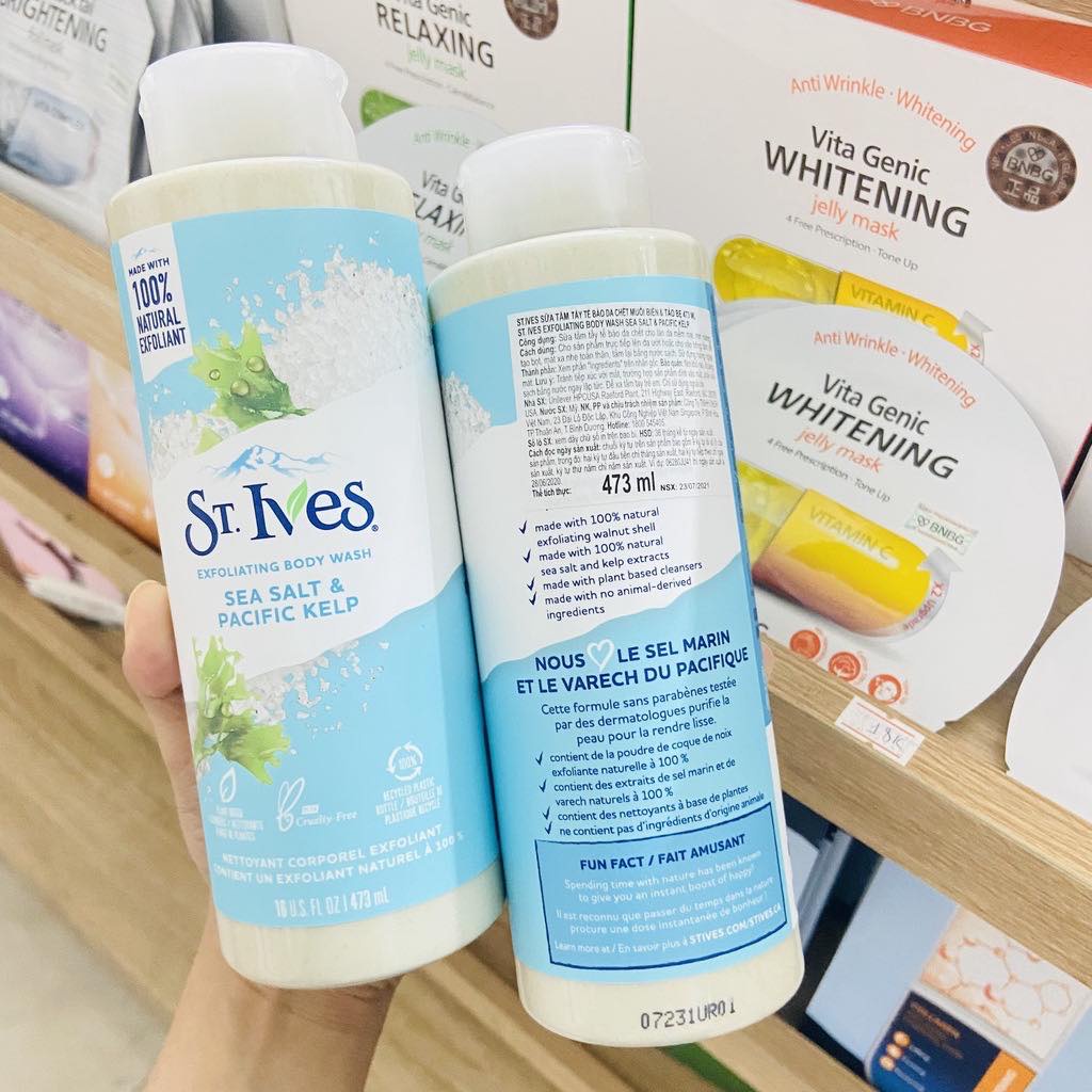 Sữa tắm tẩy tế bào chết St.Ives 473ml hương cam chanh, yến mạch, muối biển, mơ-mỹ